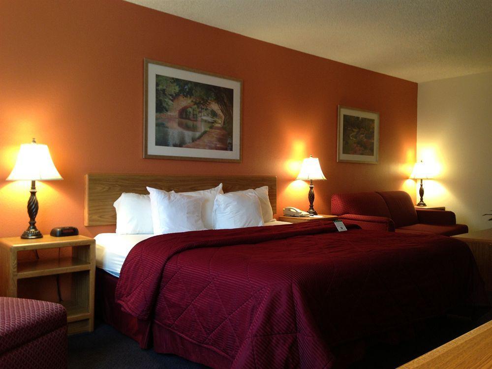 Ramada By Wyndham Coeur D'Alene Hotel Buitenkant foto